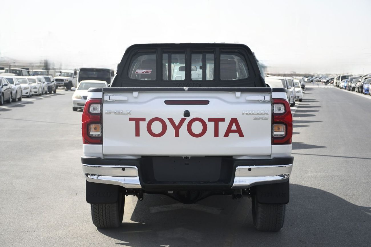 Toyota Hilux 2.7L Manual With Front 2 seats cooling ! Air compressor GCC Full Option ( Ready Stock)