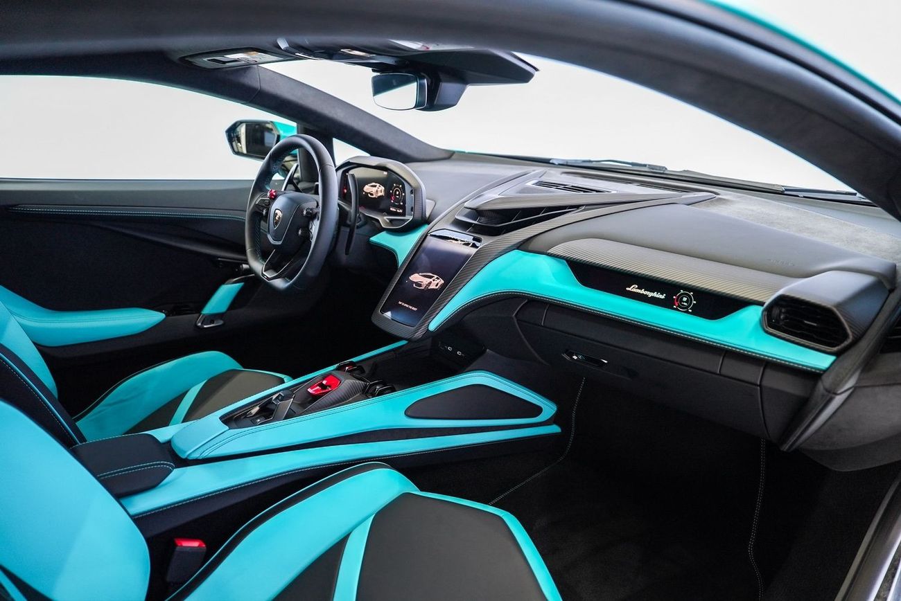 Lamborghini Revuelto 6.5L V12 Hybrid