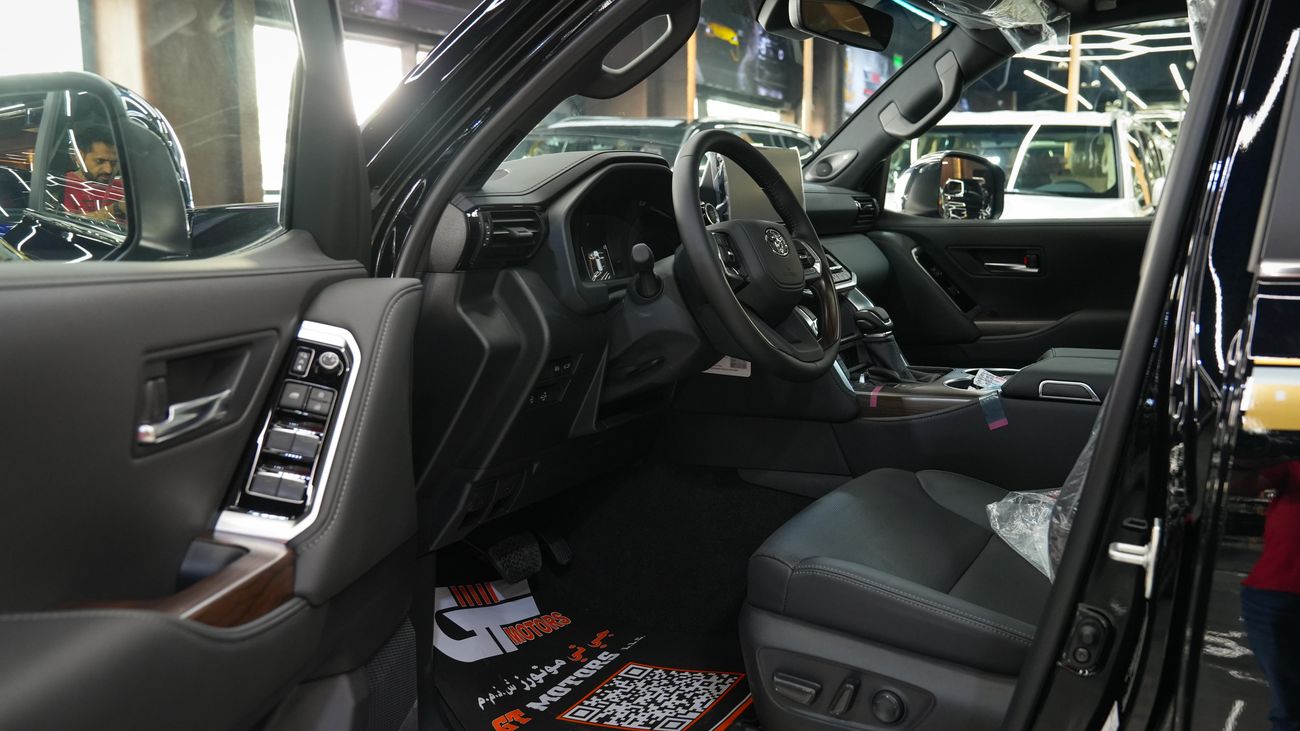 Toyota Land Cruiser VXR