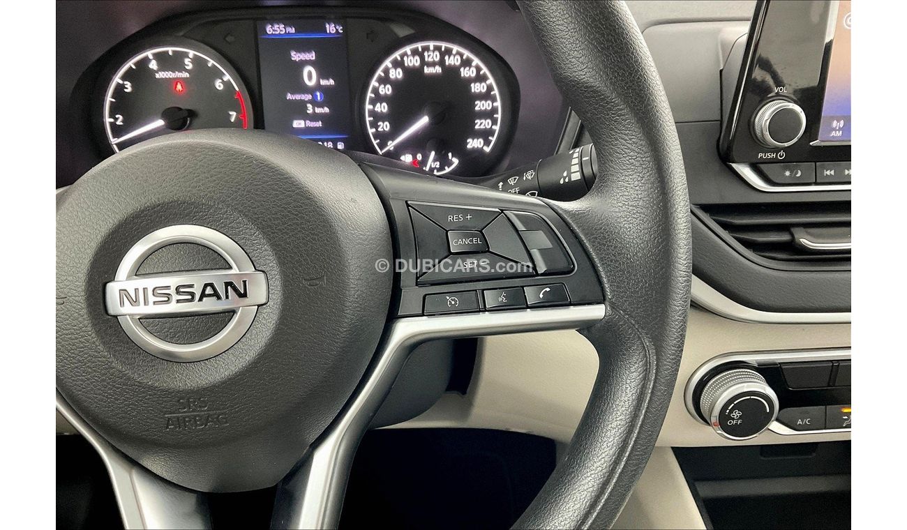 Nissan Altima S W/ Alloy Wheels