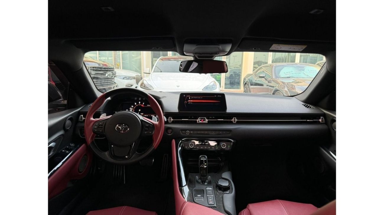 Toyota Supra GR Blue Edition TOYOTA  SUPRA GR GCC 2022 service history (under warranty) Zero accidents