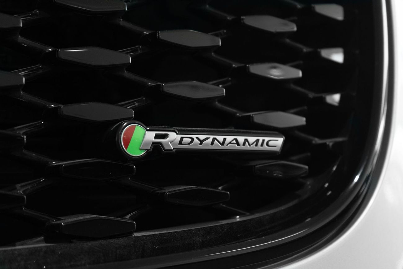 Jaguar F Pace R-Dynamic SE 2021 Jaguar F Pace R-Dynamic / Jaguar Warranty & Full Jaguar Service History