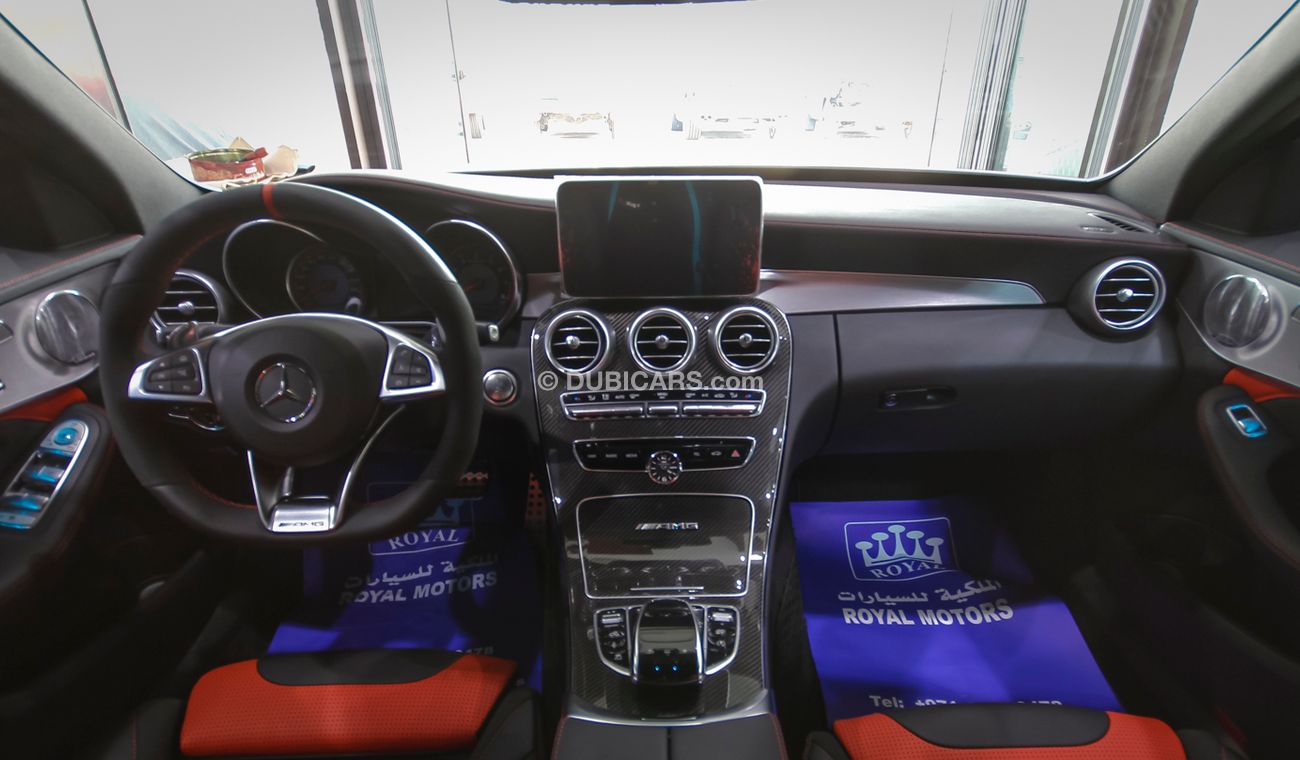 Mercedes-Benz C 63 AMG S V8 BITURBO