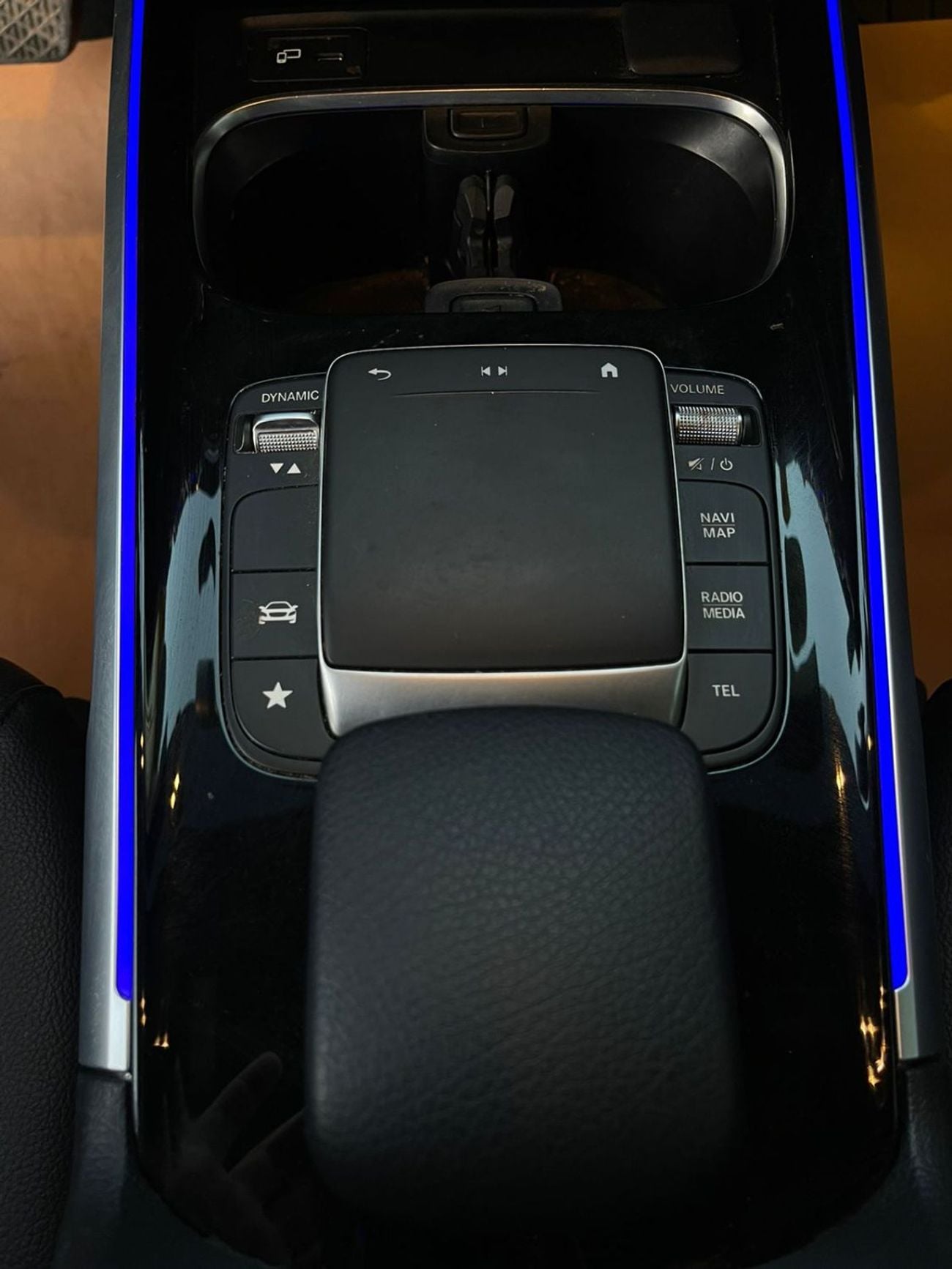 مرسيدس بنز GLB 250 4MATIC