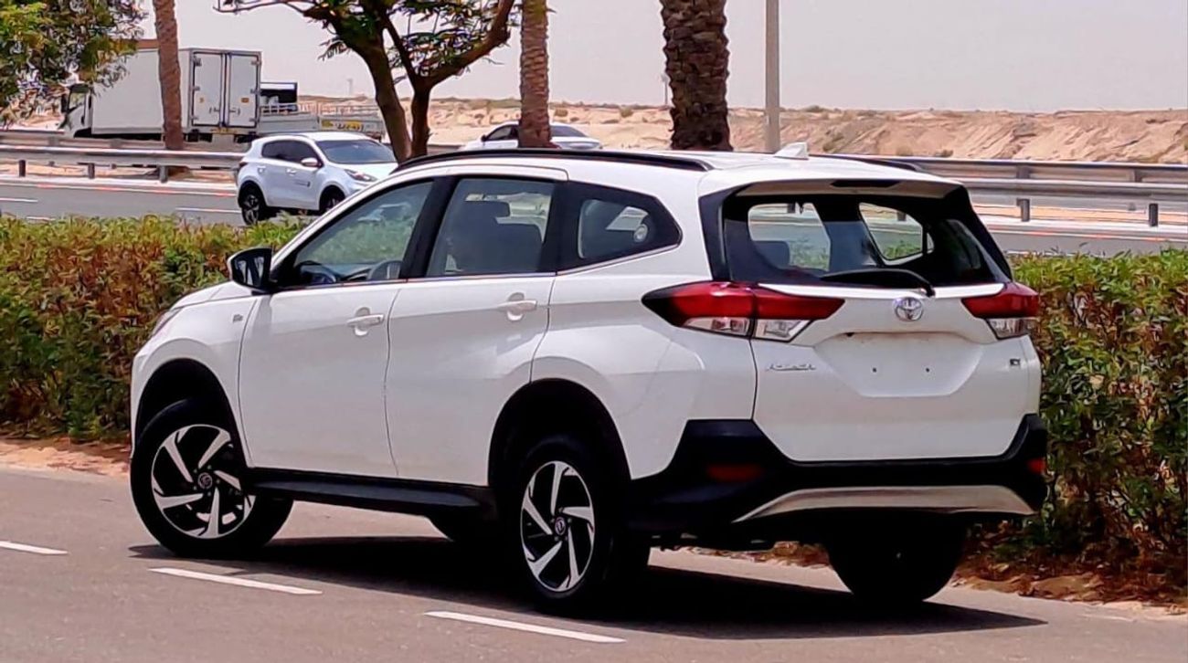 Toyota Rush EX 1.5L 2023 1.5L GCC (810/-MONTHLY)