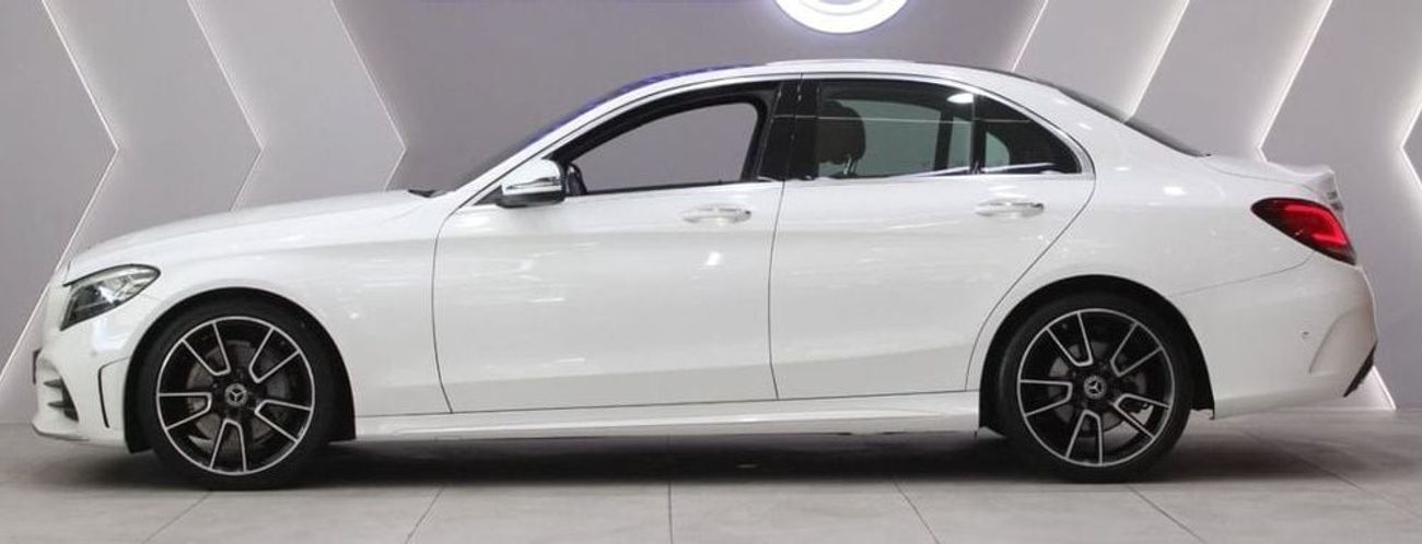 مرسيدس بنز C 200 افانتجارد