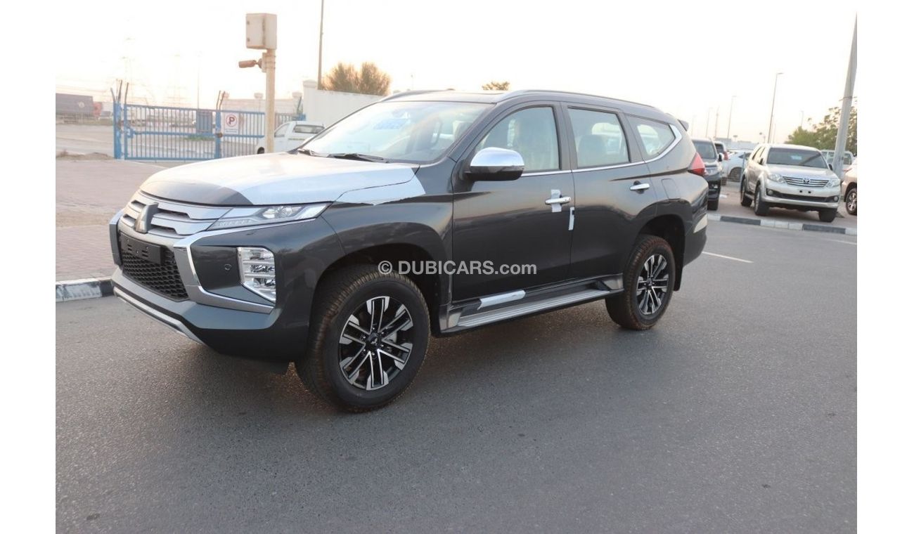 ميتسوبيشي باجيرو SPORT 2.4 DIESEL,4WD, ELECTRIC SEAT, PUSH START, HEAD LIGHT WASHER, PADDLE SHIFTER, LEATHER SEATS, S