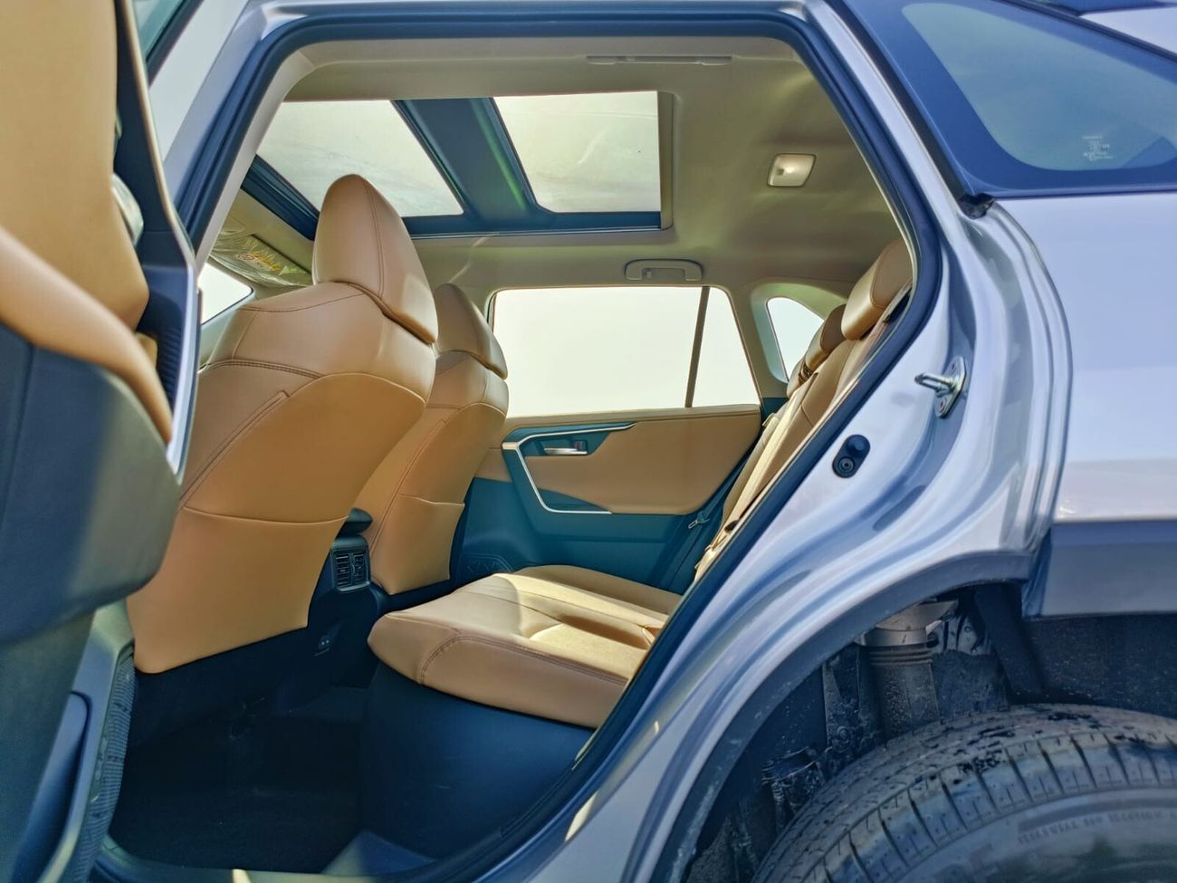 Toyota RAV4 LTD, 2.5L Petrol, Driver Power Seat / Full Option With Panoramic Roof And Much More / CODE# 67878