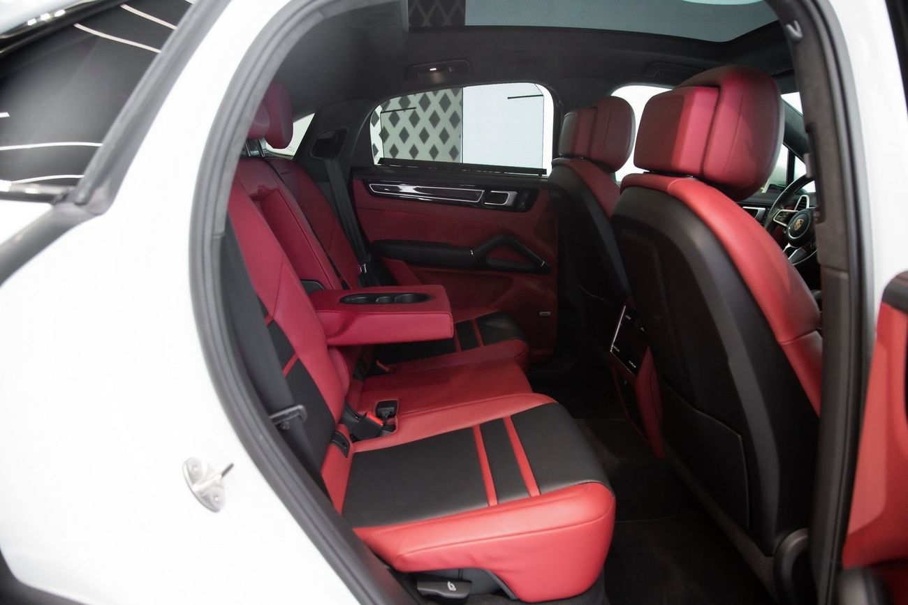 بورش كايان CARBON TRIM INTERIOR