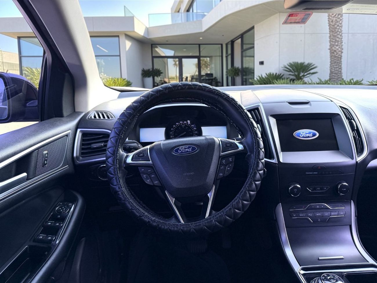 Ford Edge FORD EDGE 2.0L V4 ECOBOOST V4 A/T | 2019 | GCC SPECS | BLACK EXTERIOR | AED 640 per month