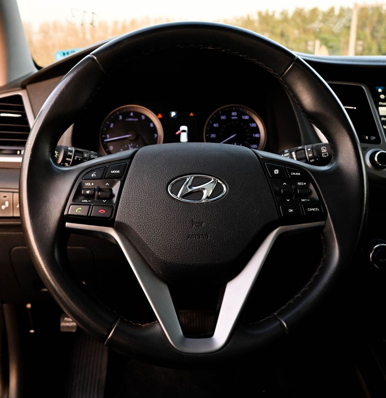 Hyundai Tucson GL Plus 2.0L