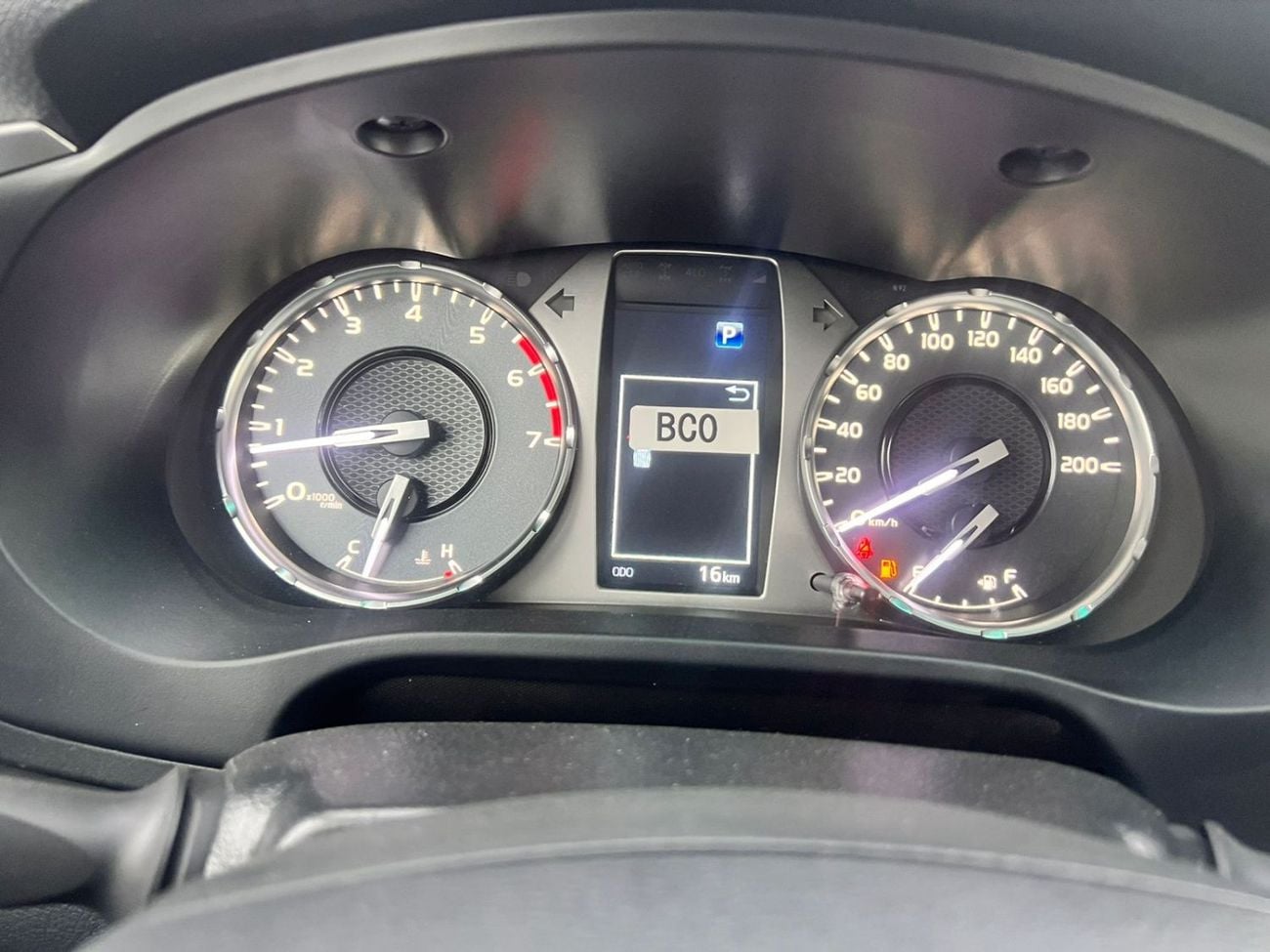 تويوتا هيلوكس