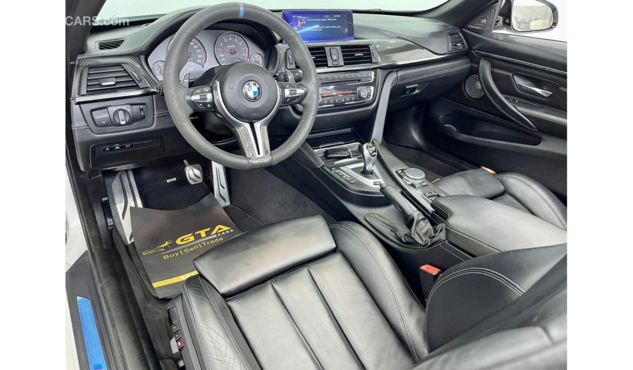 BMW M4 2015 BMW M4 Convertible, BMW Service History, Warranty, GCC