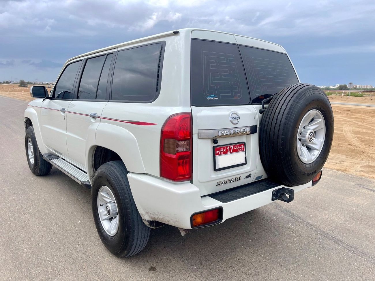 نيسان باترول سفاري Safari 4.8L A/T