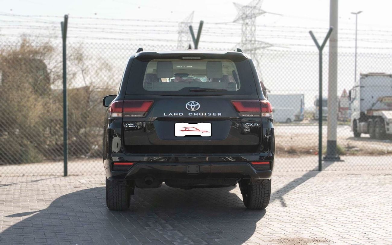 Toyota Land Cruiser 2026 Toyota Land Cruiser GXR 3.5L AT Petrol With Sunroof and 360 Camera