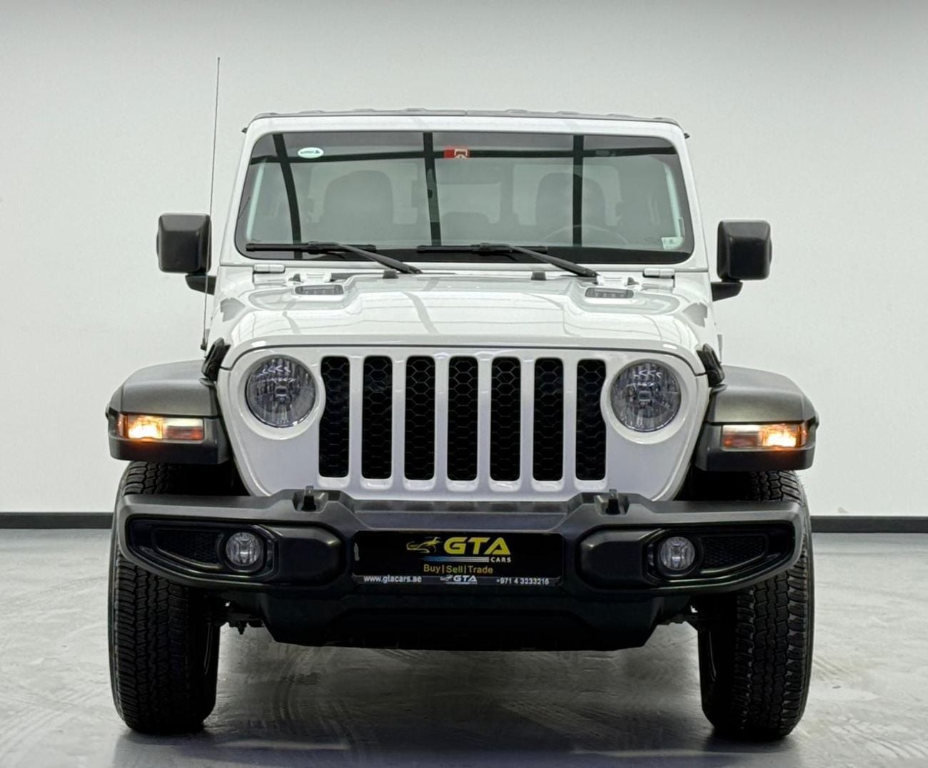 جيب جلادياتور 2020 Jeep Gladiator Sport, 2026 Jeep Warranty, Full Jeep Service History, Low Km, GCC