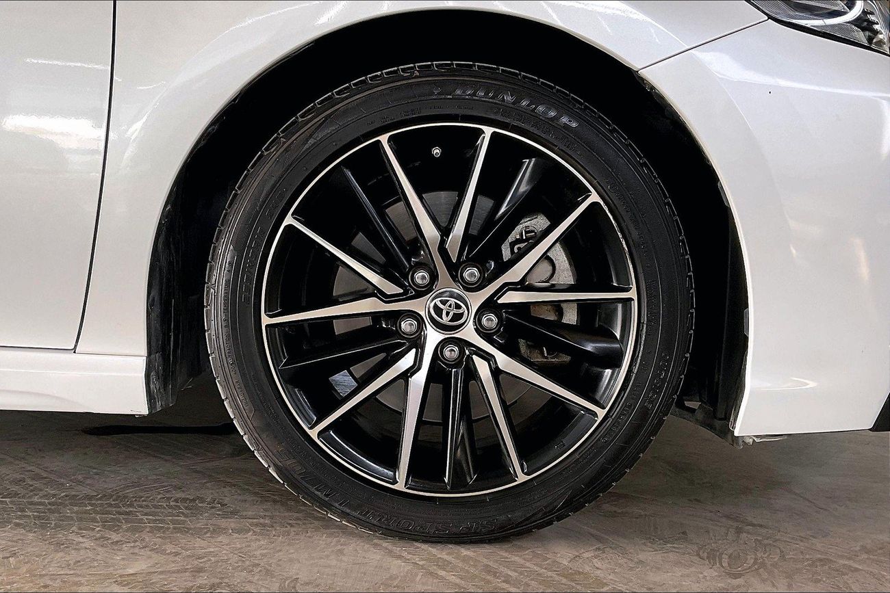 تويوتا كامري Sport | National Day Celebration | شامل الضمان | 0 ﺪﻔﻋﺓ ﺃﻮﻟﻯ