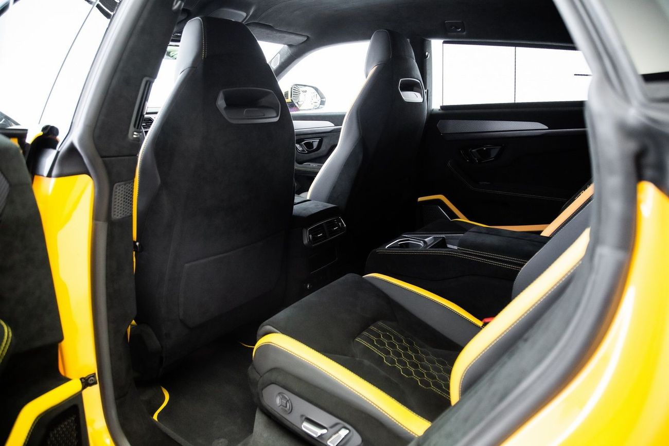 لامبورغيني اوروس PERFORMANTE