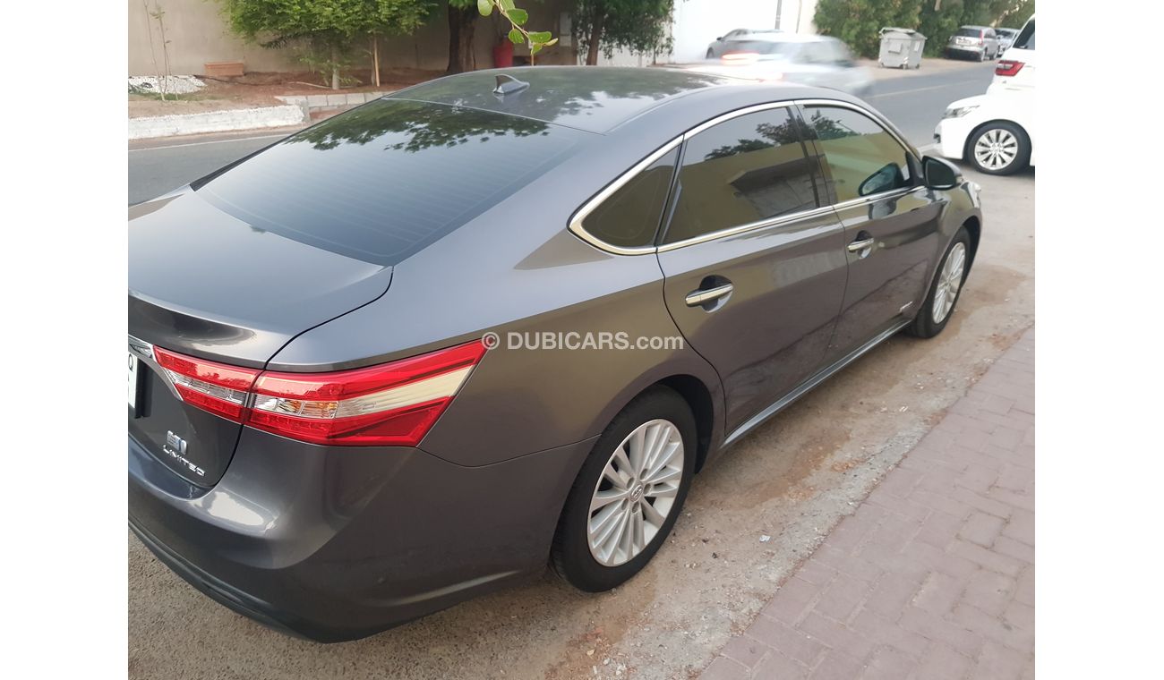 تويوتا افالون Hybrid limited