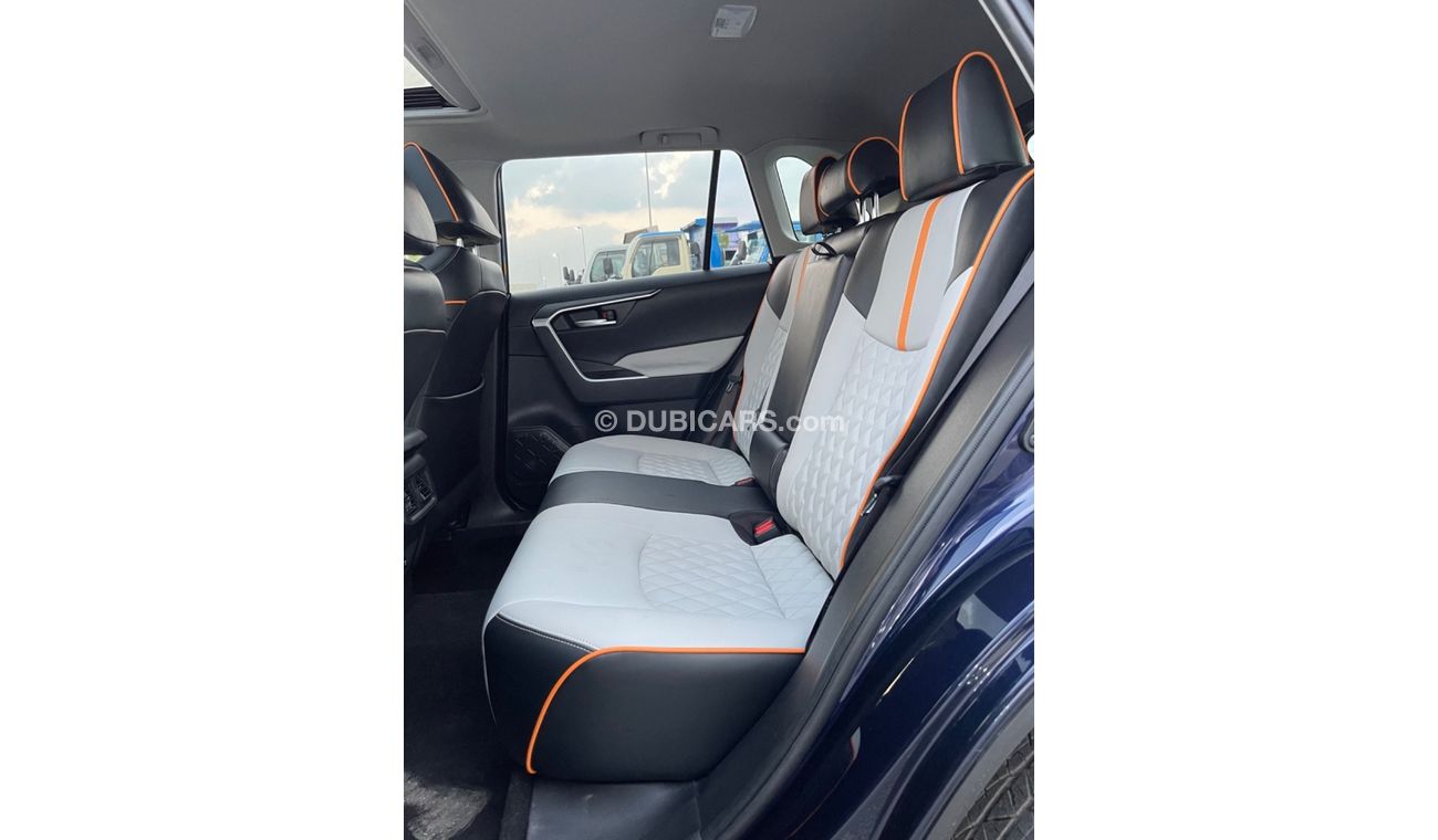 Toyota RAV4 2019 TOYOTA RAV4 XLE 4x4