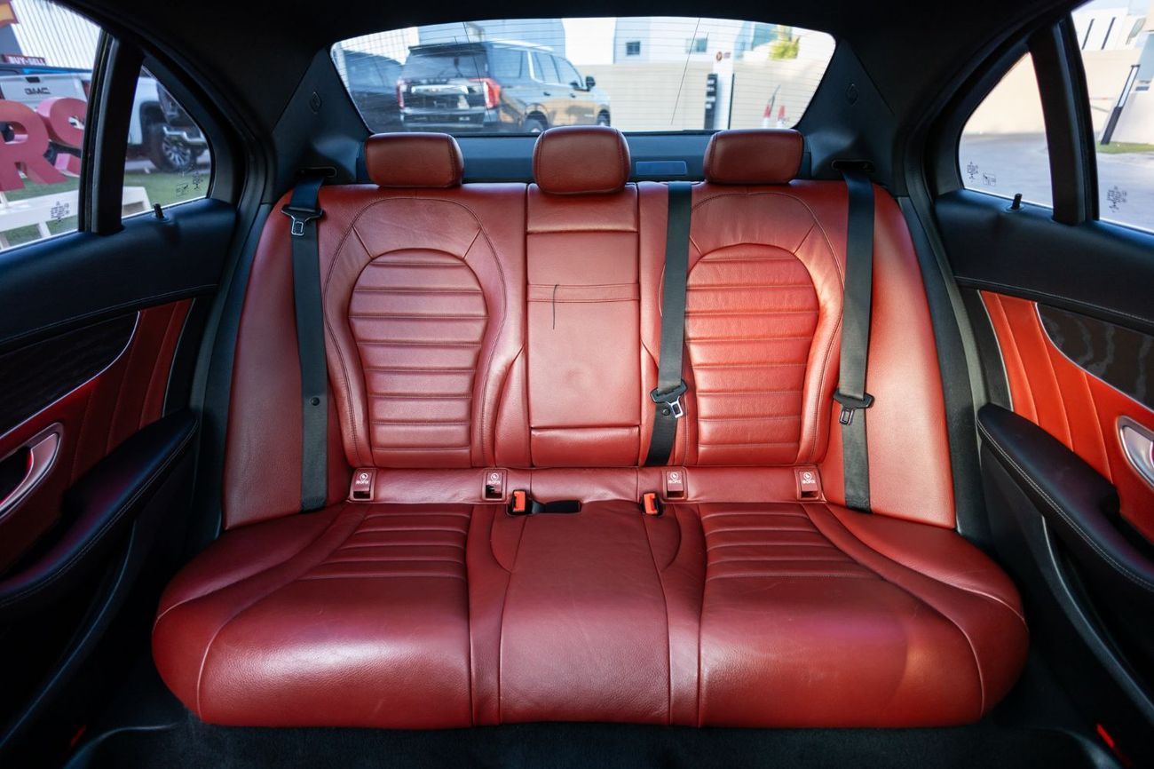 Mercedes-Benz C 200 AMG