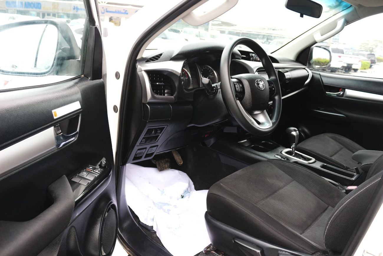 تويوتا هيلوكس S GLX 2.4L 4WD A/T