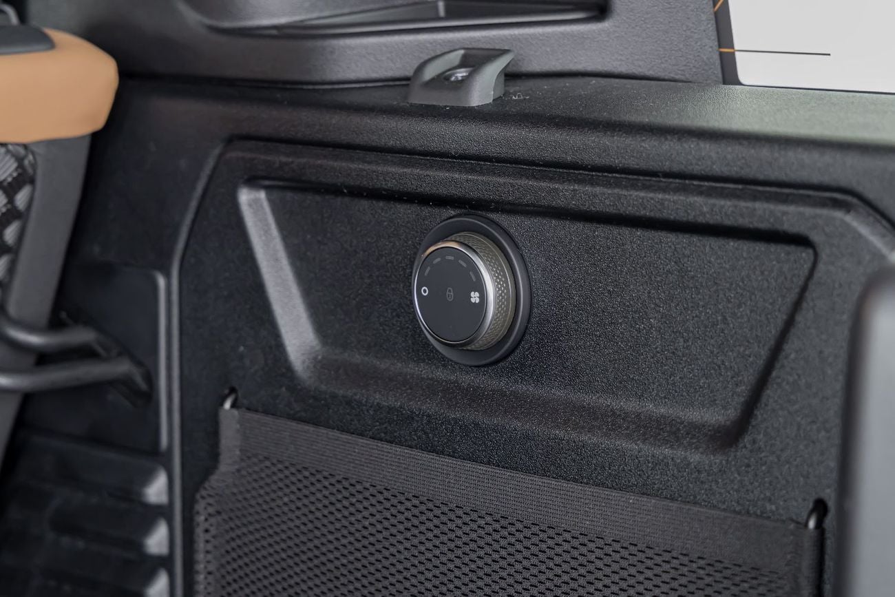 Land Rover Defender Land Rover Defender | 110 X-Dynamic HSE (P400) | GCC Specs | 2026 (Export)