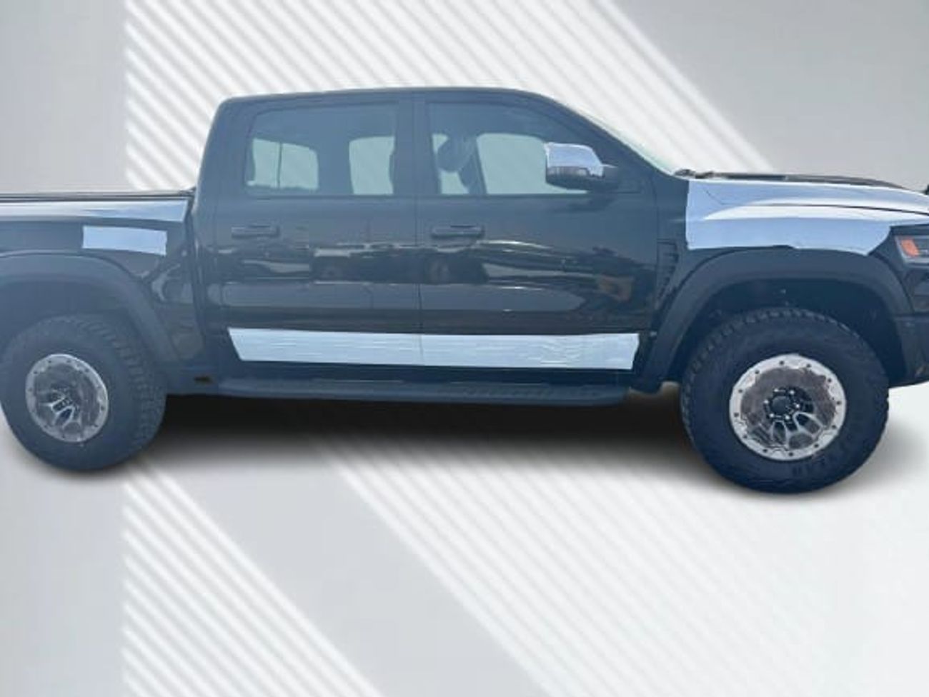 رام 1500 3.0L RHO TWIN TURBO PETROL AUTOMATIC TRANSMISSION ( ONLY FOR RE-EXPORT