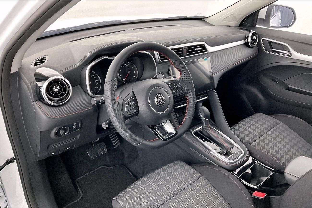 MG ZS Standard| 1 year free warranty | Exclusive Eid offer