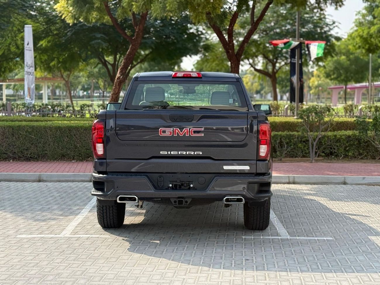 GMC Sierra