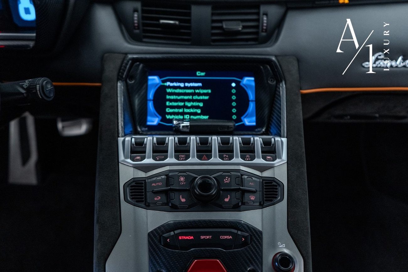 Lamborghini Aventador 6.5L V12 2015 Lamborghini Aventador SV Kit V12, Very Low Kms, Excellent Condition, GCC Spec