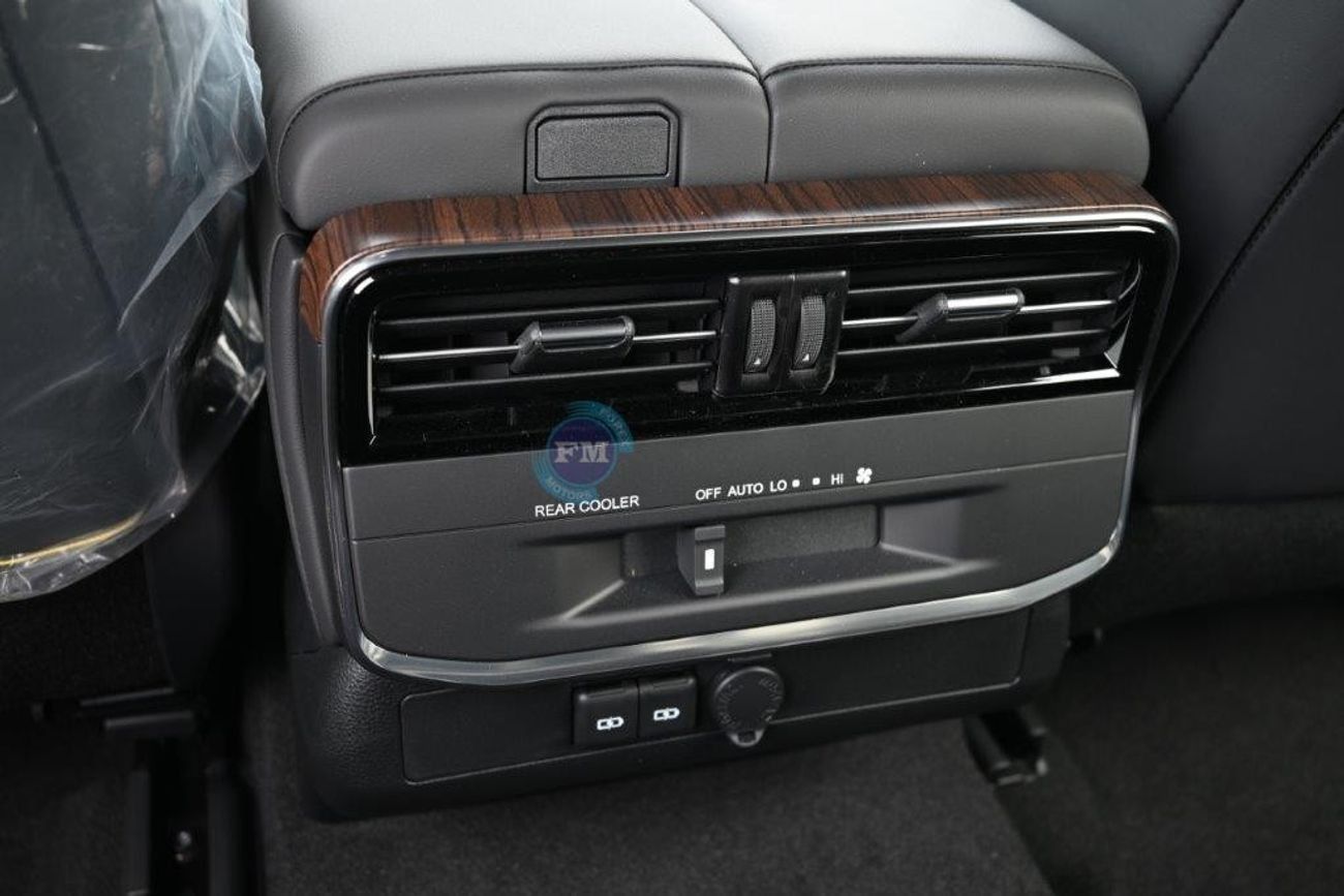 Toyota Land Cruiser 300 GXR V6 4.0L Petrol Automatic