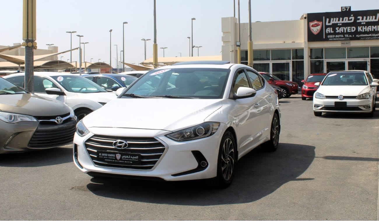 Hyundai Elantra GL High HYUNDAI ELANTRA 2017 - FULL OPTION - ENGINE 1600 CC - ACCIDENTS FREE - GCC