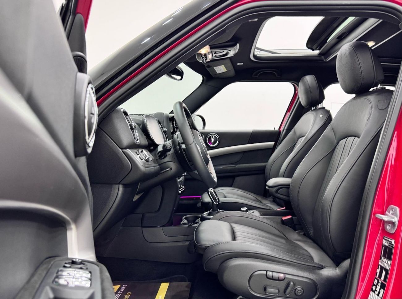 ميني جون كوبر كونتري مان All 4 2024 Mini Countryman JCW All 4, 2027 Mini Warranty + Service Pack, Very Low Kms, GCC