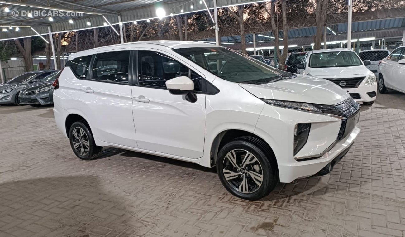 Mitsubishi Xpander very clean guif