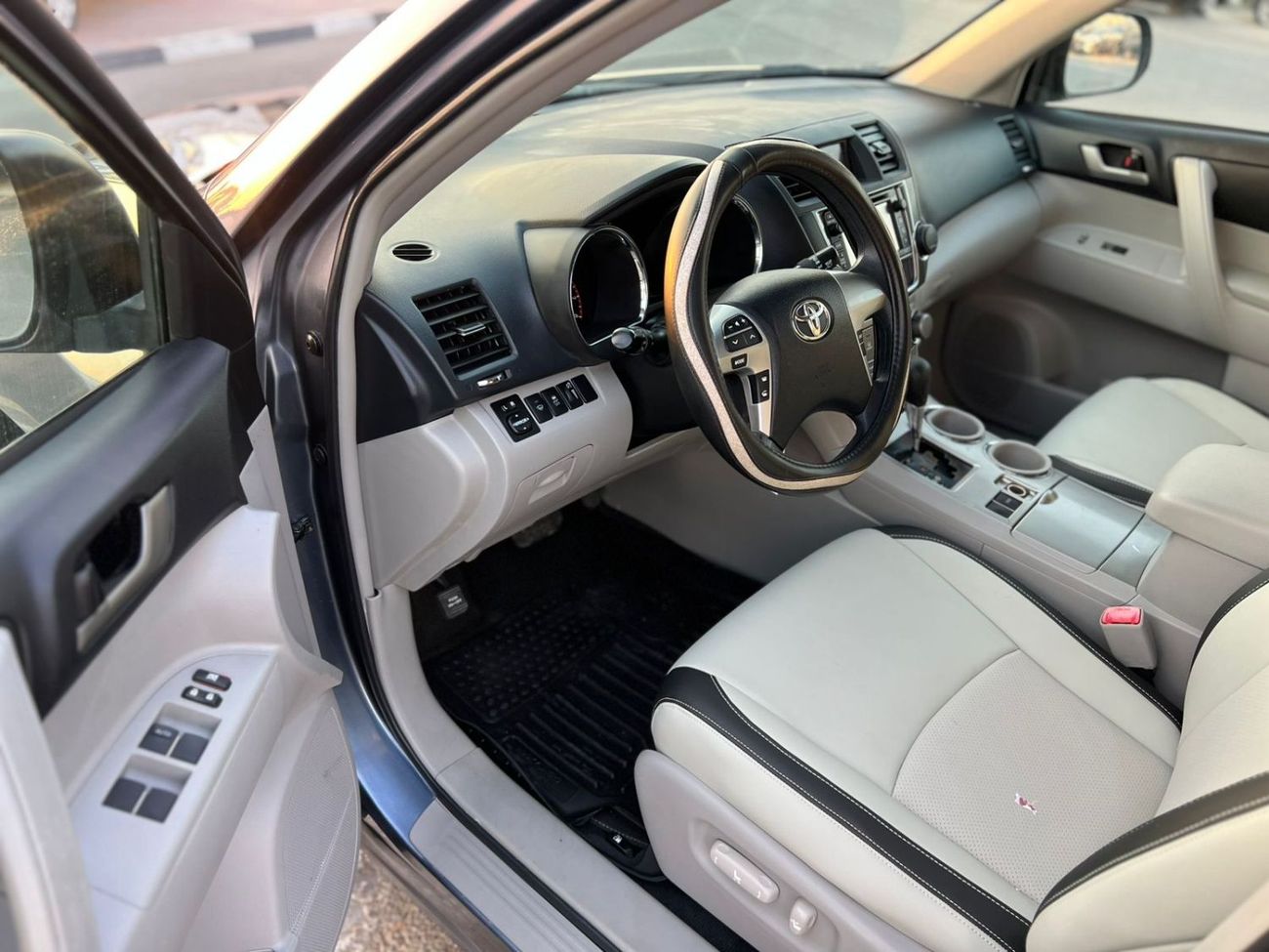 تويوتا هايلاندر 