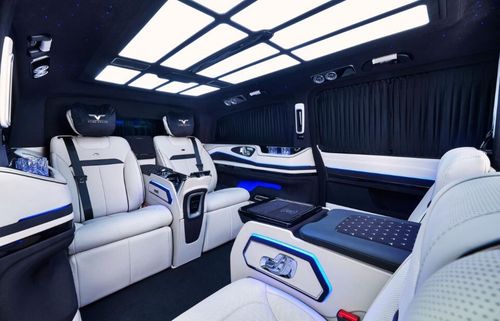 Mercedes-Benz V 250 B6 LEVEL ARMORED VVIP MERCEDES V250 GCC with VB Air Suspension - 2 Years Warranty by VLINE Design