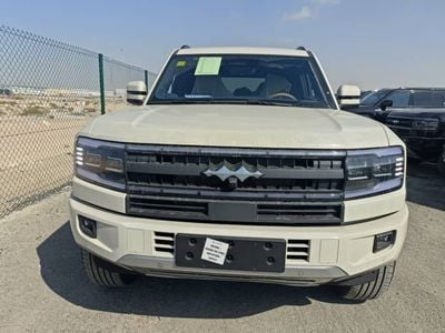 BYD Leopard 5 Leopard5 white-brown Long Range Version