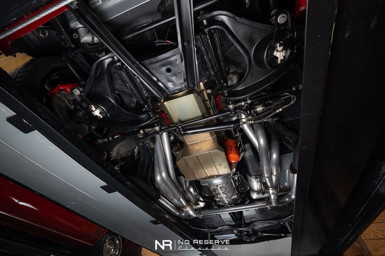 شيفروليه كورفت ZZ502 6 Speed Widebody Restomod