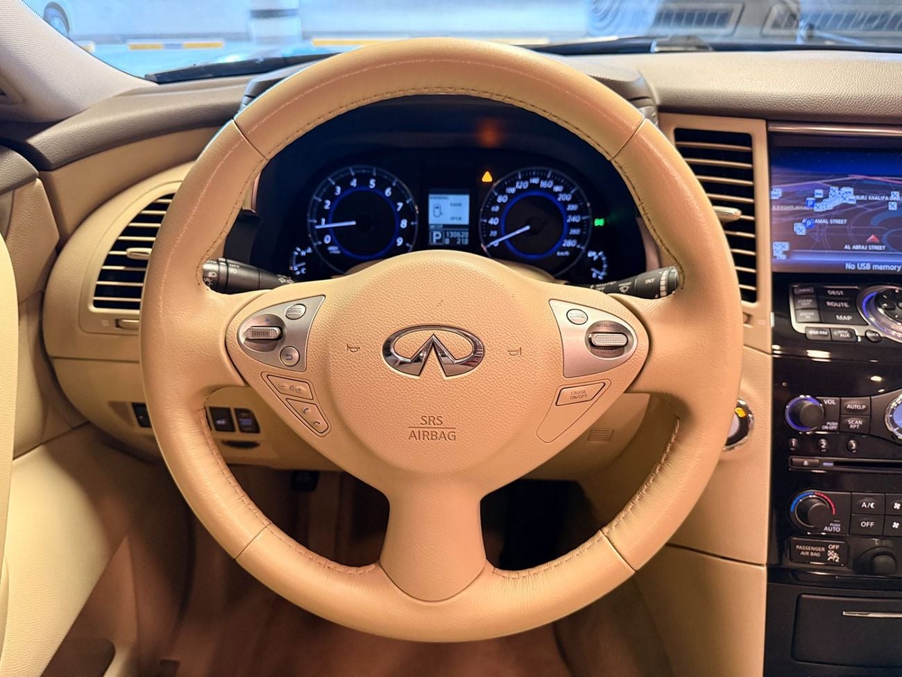 إنفينيتي QX70 EXCELLENCE