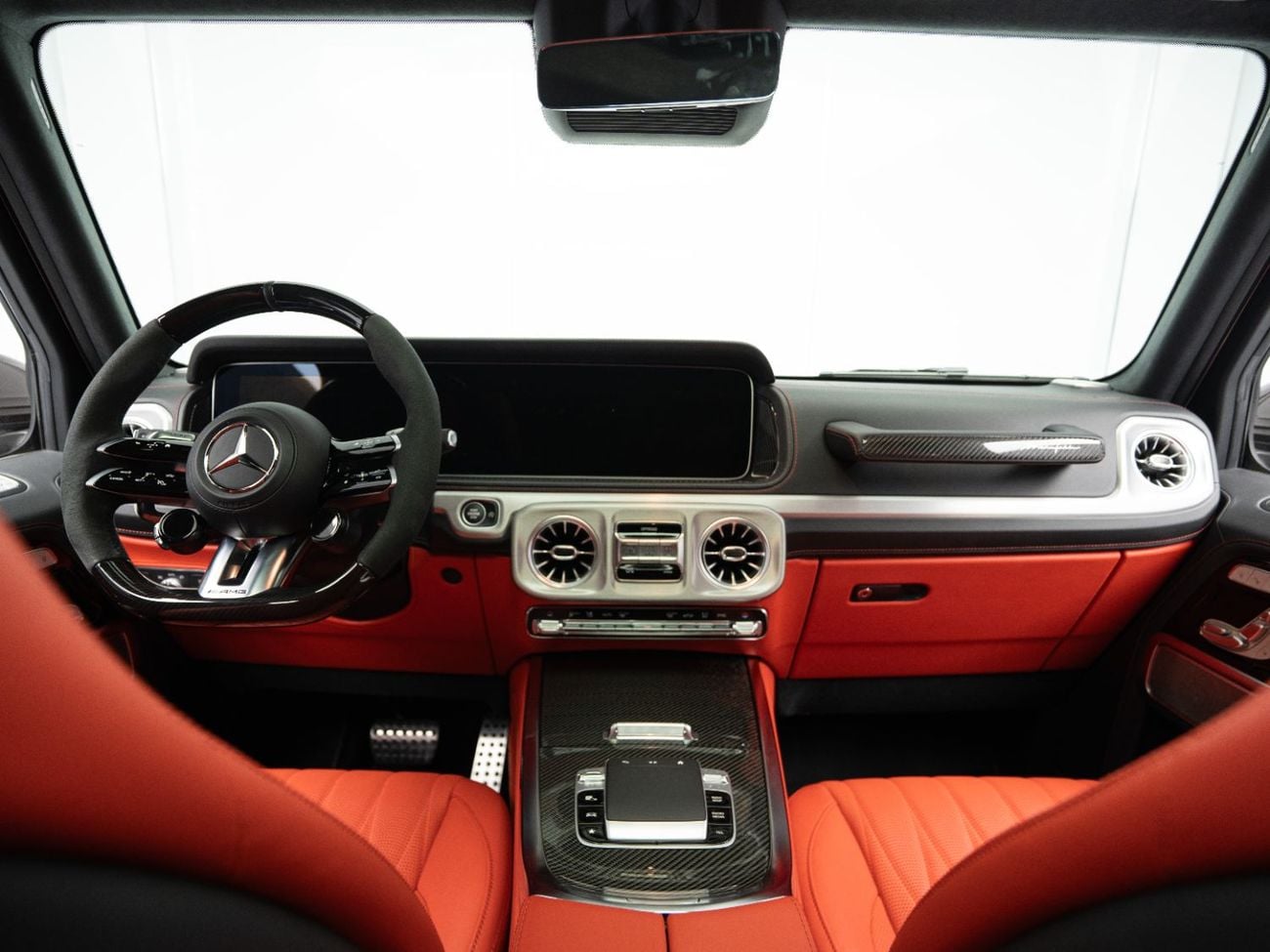 مرسيدس بنز G 63 AMG STANDARD BUY NOW, PAY 2027 | THE BLACKLINE STANDARD | 2030 Mercedes Warranty + Service Contract, GCC