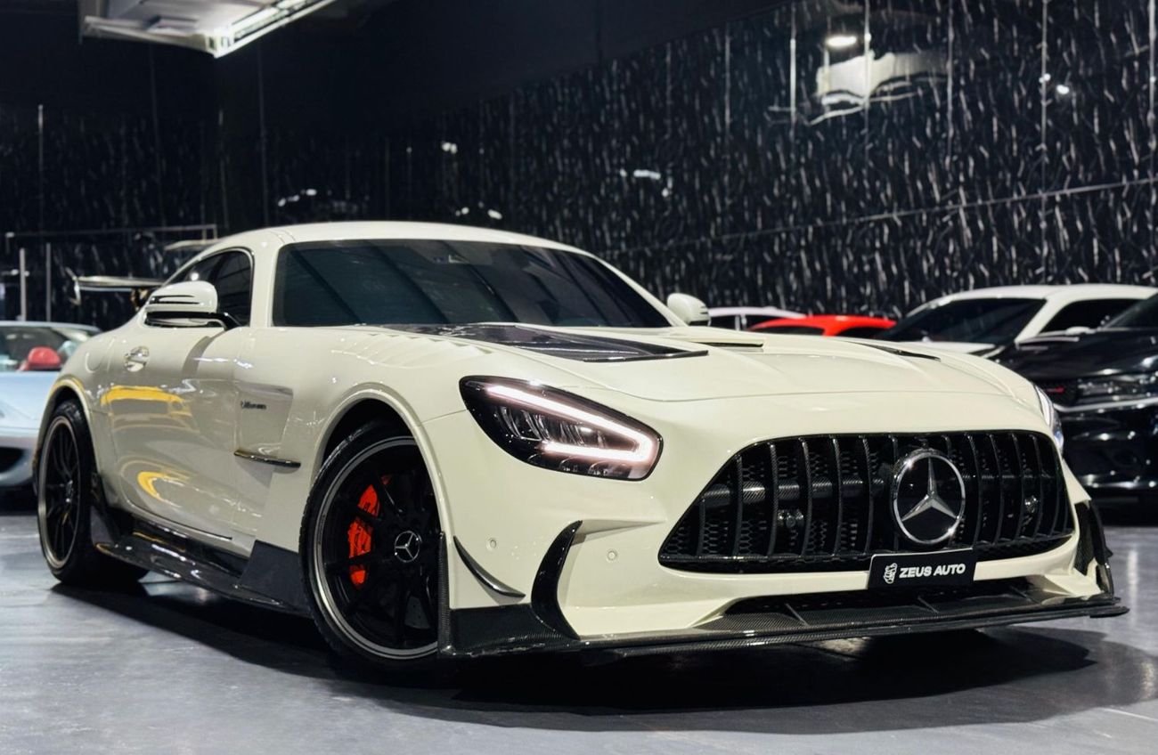 مرسيدس بنز AMG GT