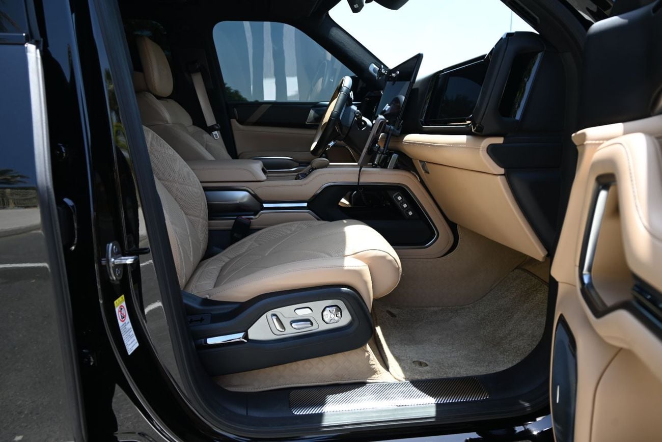 بي واي دي ليوبارد 8 Smart and Brave Flagship Edition (7 Seats)