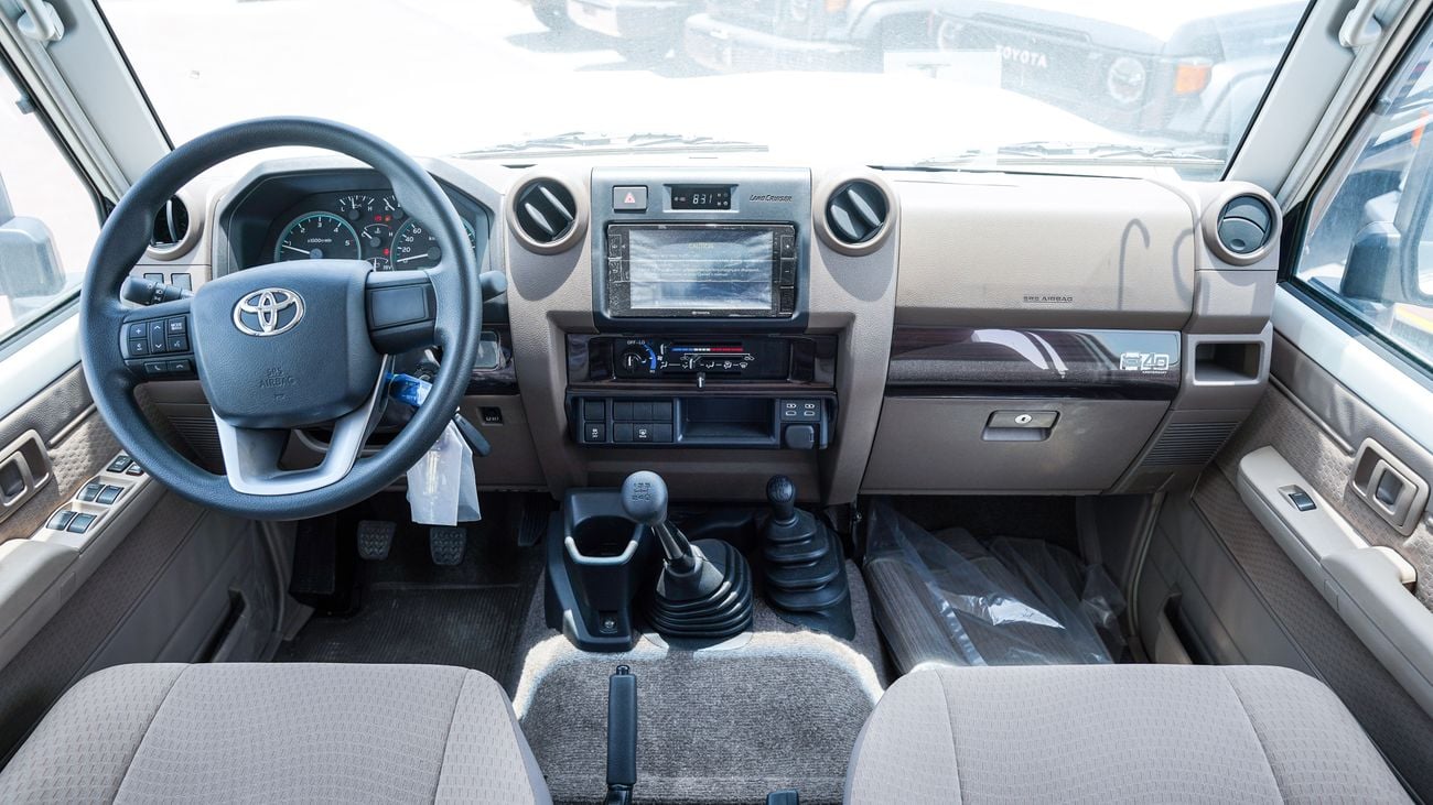 Toyota Land Cruiser 70