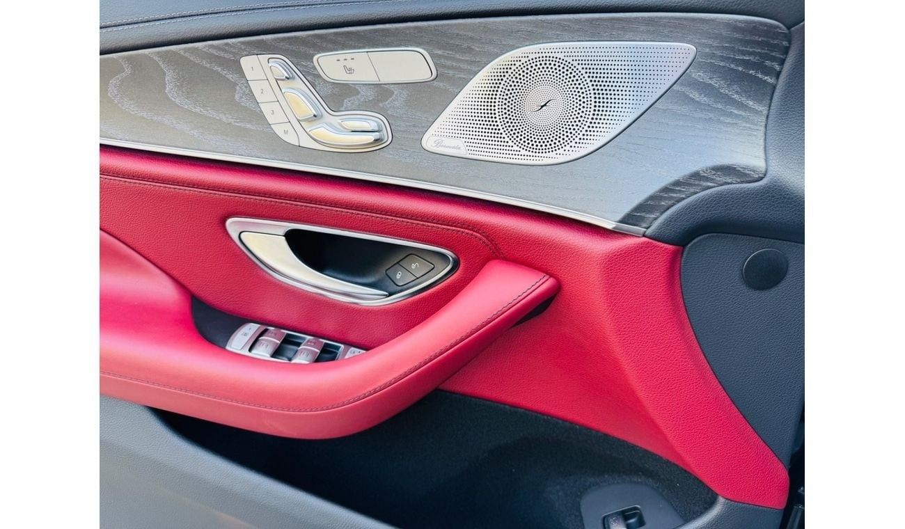 Mercedes-Benz CLS 450 Premium 3.0L (389 HP)