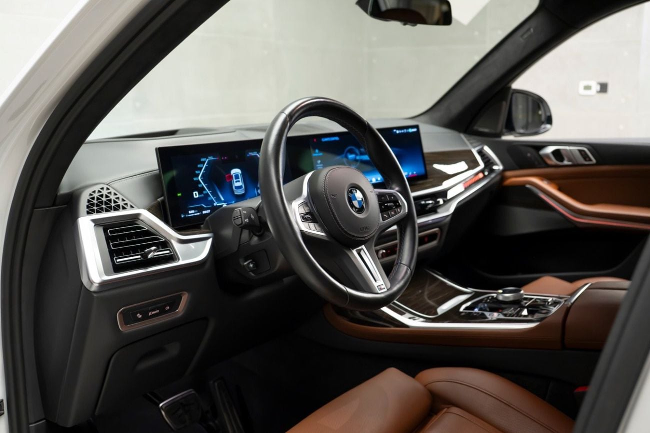 بي أم دبليو X7 M60i XDRIVE | 2024 | GCC Specs | Agency Warranty & Service