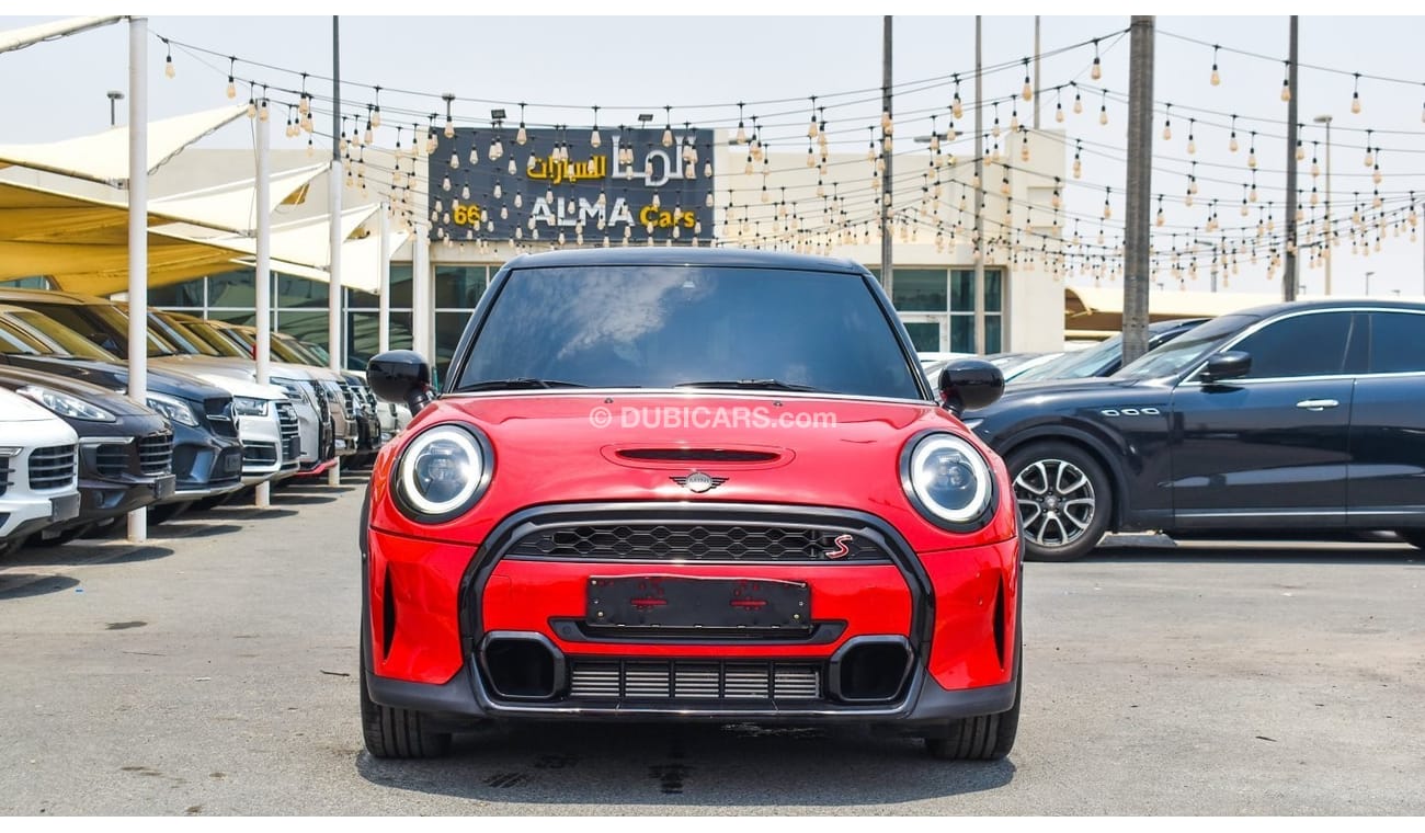 Used Mini Cooper S 2023 for sale in Sharjah 635121