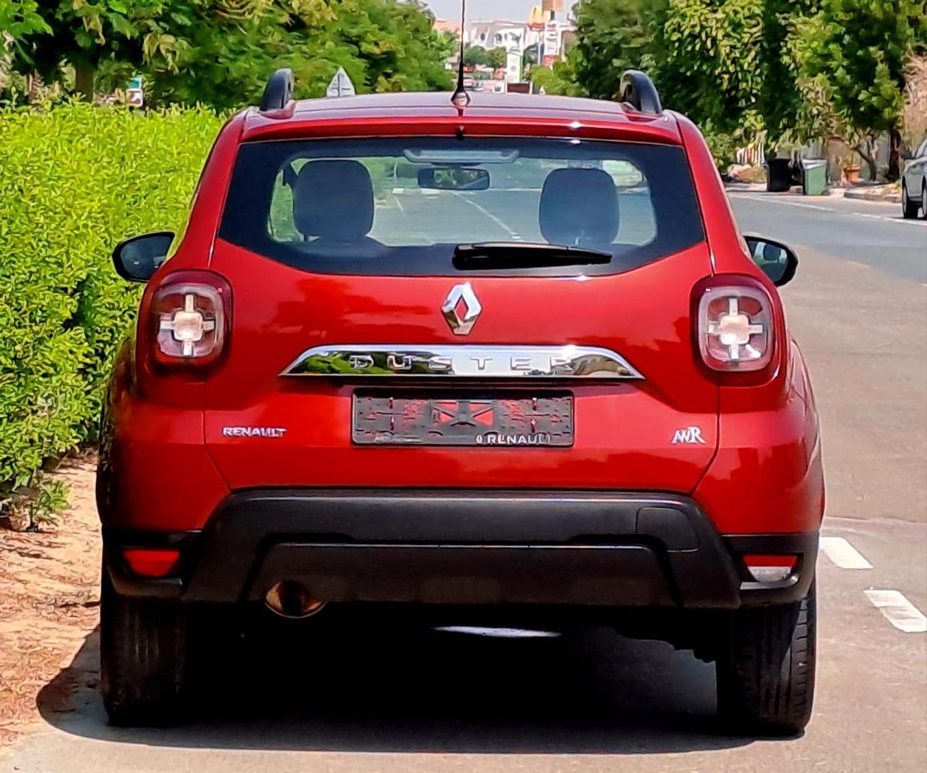 رينو داستر SE