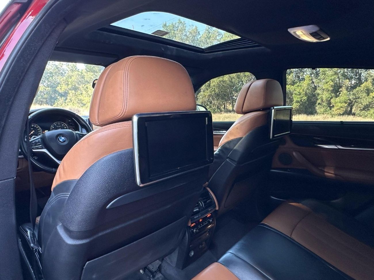 بي أم دبليو X6 50i Luxury 4.4L BMW X6 X DRIVE50i 2015 GCC FULL OPITION // PERFECT CONDITION