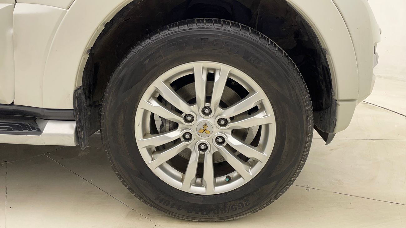 ميتسوبيشي باجيرو GLS HIGHLINE 3.8 | بدون دفعة مقدمة | اختبار القيادة في المنزل